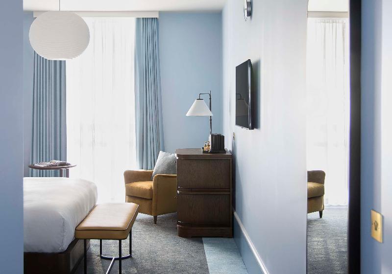 غرفة قياسية, Air Palace Lingotto