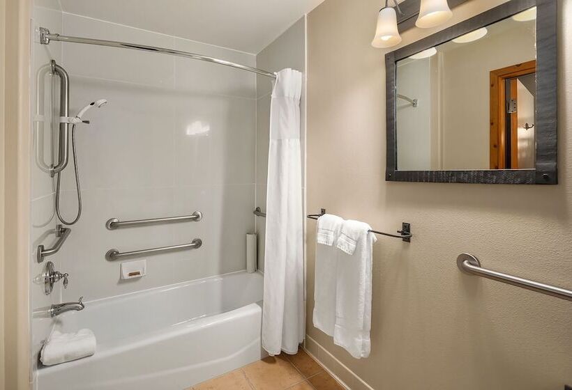 스탠다드 룸 더블 침대 2개, Bavarian Lodge