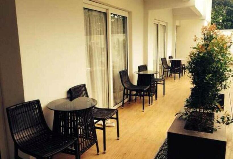 Quarto Deluxe, Boracay Haven Resort