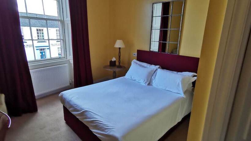 غرفة كلاسيكية, Buccleuch And Queensberry Arms