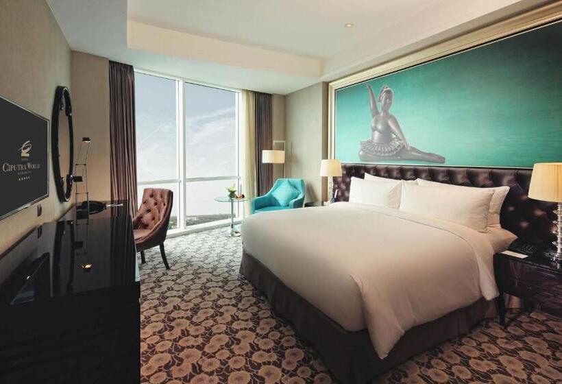豪华房间, Ciputra World Surabaya Managed By Swiss Belhotel International