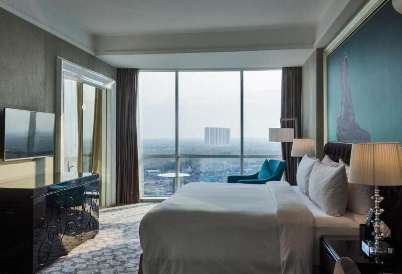 اتاق لوکس, Ciputra World Surabaya Managed By Swiss Belhotel International