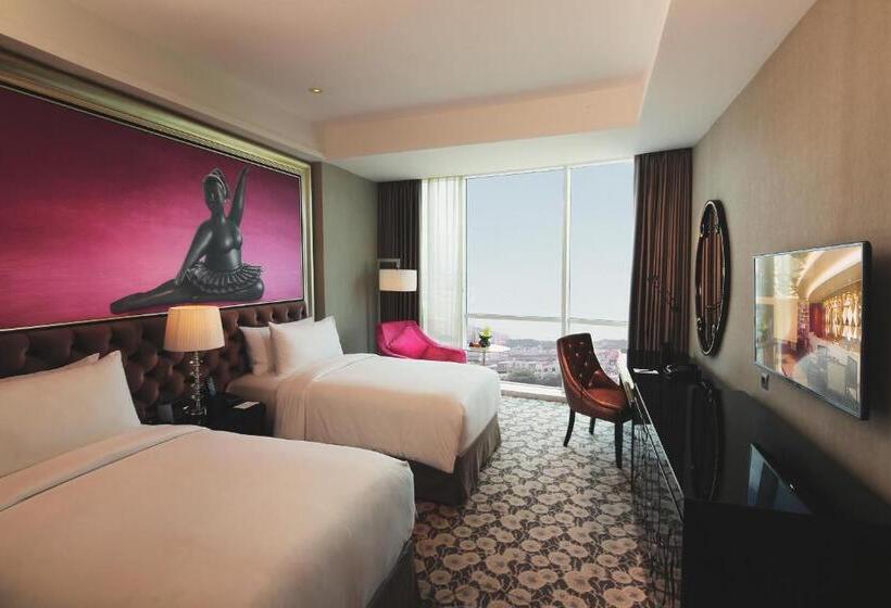 豪华房间, Ciputra World Surabaya Managed By Swiss Belhotel International