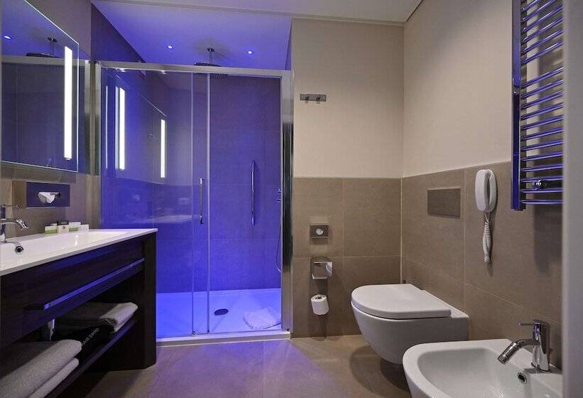 اتاق استاندارد, Doubletree By Hilton Hotel Yerevan City Centre