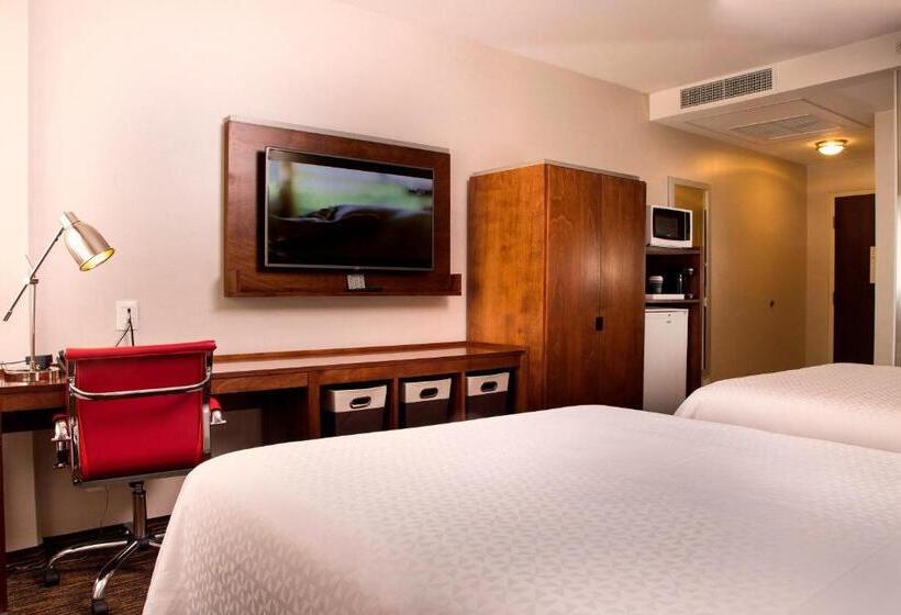 シングルデラックスルーム, Four Points By Sheraton Queretaro Norte
