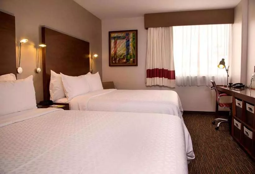 シングルデラックスルーム, Four Points By Sheraton Queretaro Norte