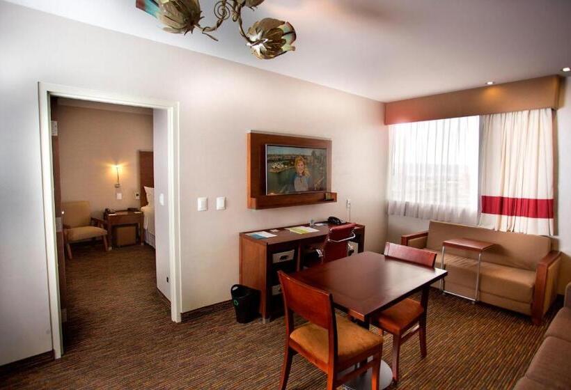 جناح إدارى غرفتين نوم, Four Points By Sheraton Queretaro Norte