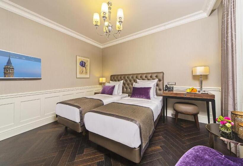 اتاق لوکس, Meroddi Bagdatliyan