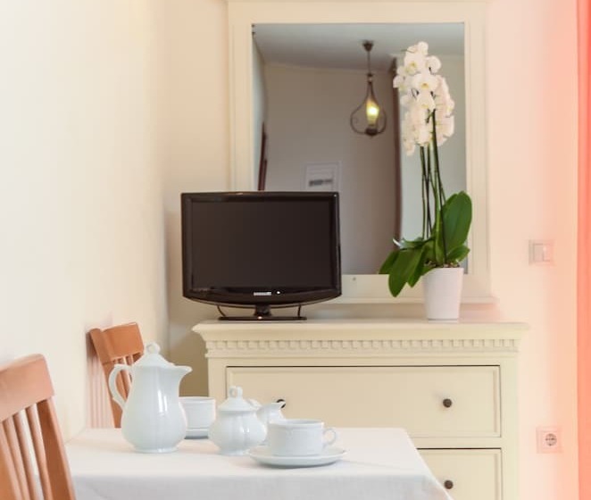 Студия Стандарт, Perla