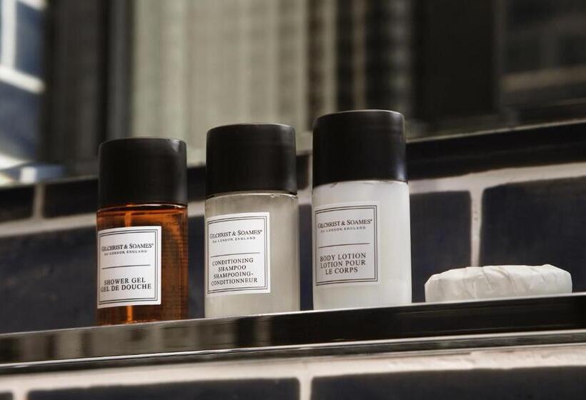 اتاق استاندارد, Praktik Vinoteca