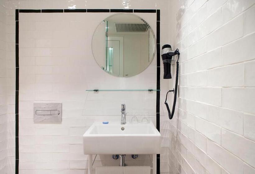 اتاق اکونومی, Praktik Vinoteca