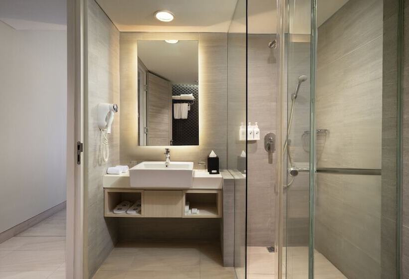 带阳台的豪华间, Swiss Belhotel Tuban Bali