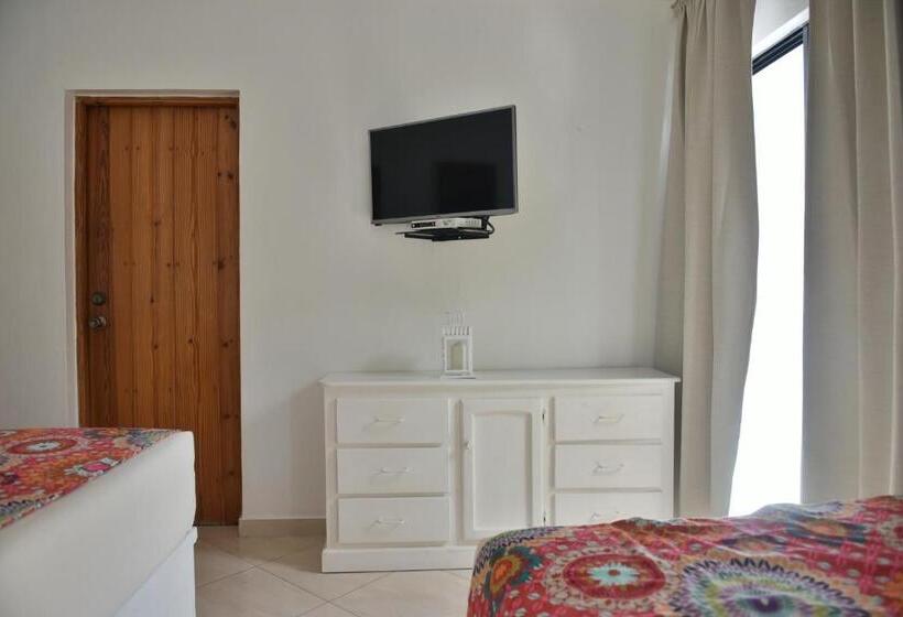 침실 2개 아파트, Zapata