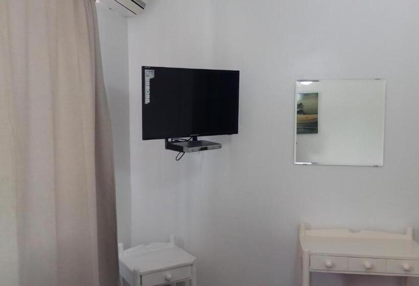 스탠다드 룸, Zapata