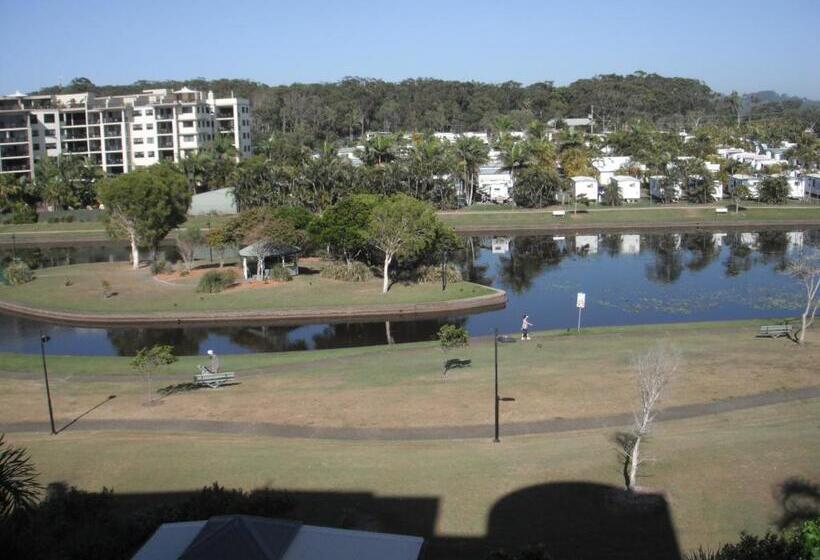 דירת 3 חדרים נוף לים, Meridian Alex Beach Apartments