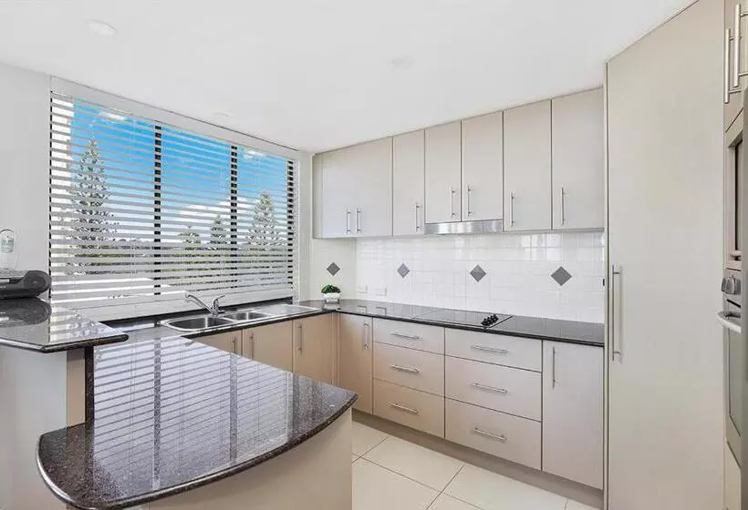 オーシャンビューの2ベッドルームデラックスアパート, Meridian Alex Beach Apartments