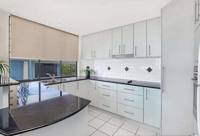 דירת חדר נוף לים, Meridian Alex Beach Apartments