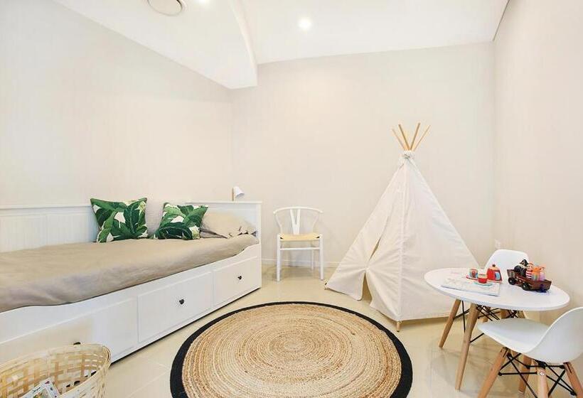 דירת פנטהאוז 1 חדרי שינה, Meridian Alex Beach Apartments