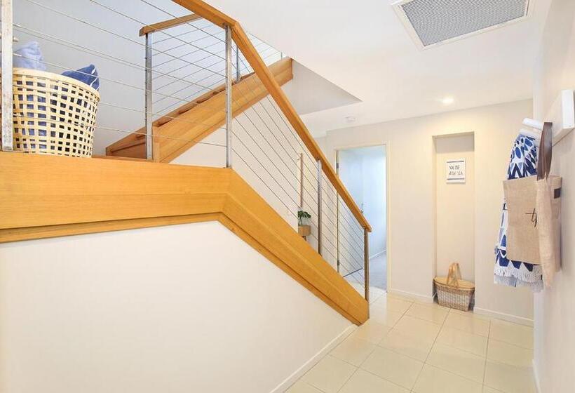 דירת פנטהאוז 1 חדרי שינה, Meridian Alex Beach Apartments