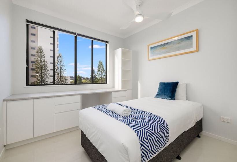 דירת 3 חדרים נוף לים, Meridian Alex Beach Apartments