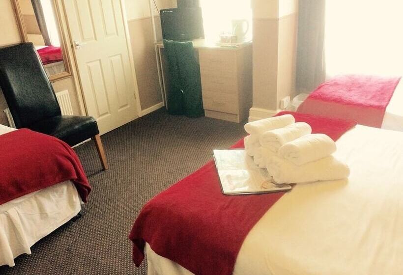 Habitació Triple Estàndard, The Aberford