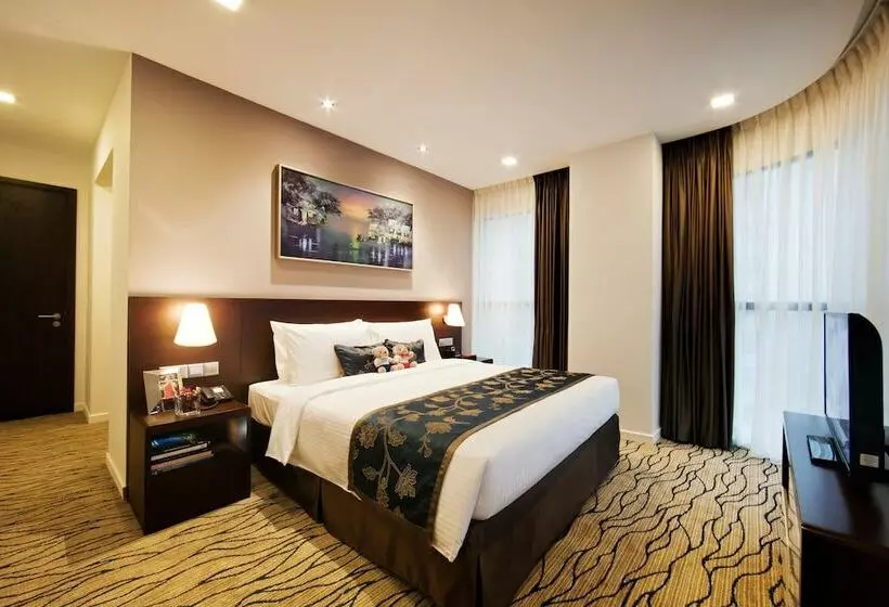 2 Bedroom Deluxe Apartment, Somerset Central Td Hai Phong City