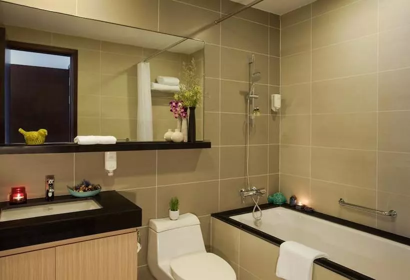 2 Bedroom Premium Apartment, Somerset Central Td Hai Phong City