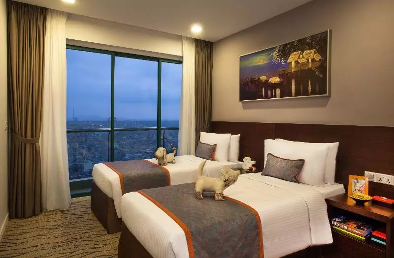 2 Bedroom Executive Apartment, Somerset Central Td Hai Phong City