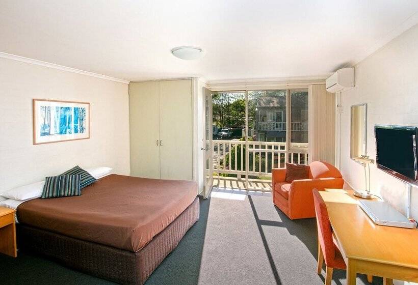 استودیوی استاندارد, Summer East Serviced Apartments