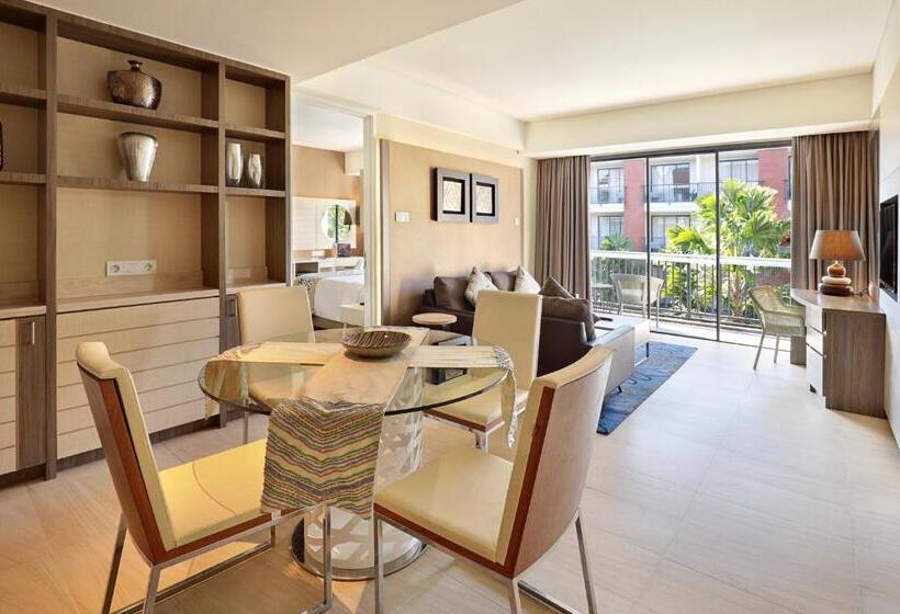 套房带泳池景, Swiss Belhotel Tuban Bali