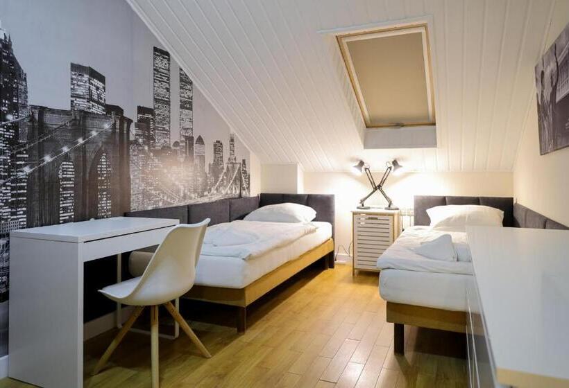 חדר דלוקס, Dworek Różany Hotel & Restauracja