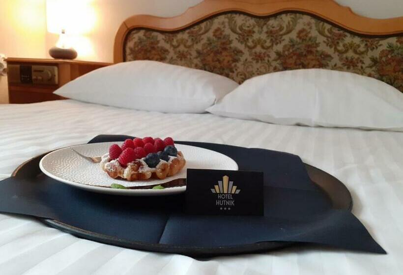 غرفة قياسية, Hutnik