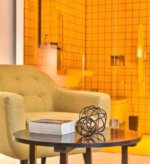 سوییت لوکس, Casa Ellul Small Luxury Hotels Of The World