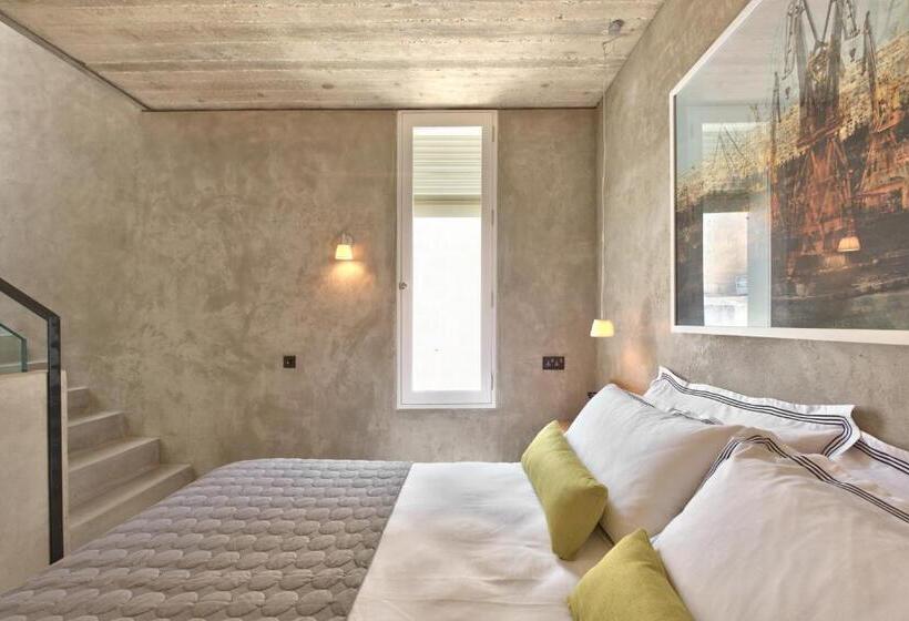 سوییت دوبلکس, Casa Ellul Small Luxury Hotels Of The World