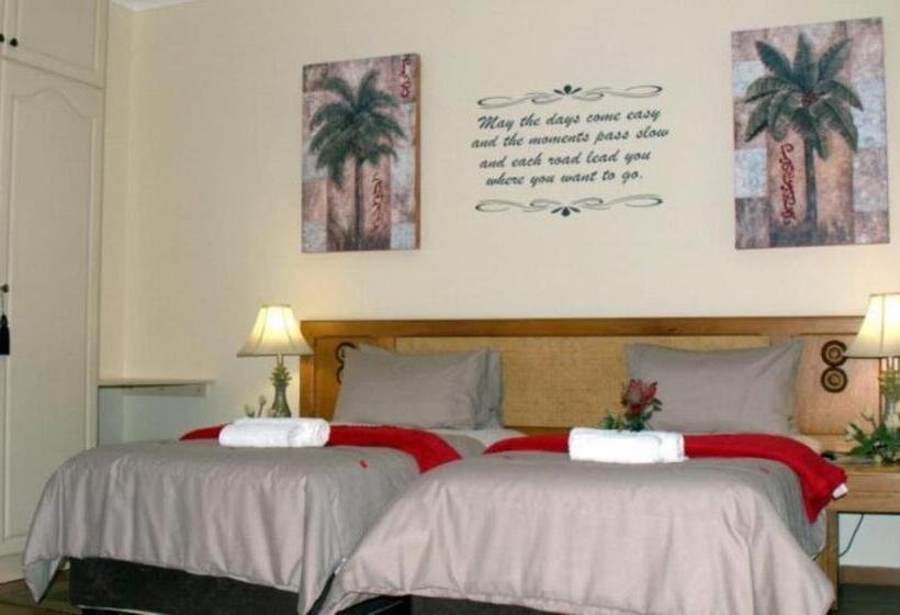 Standard Room, Centre Court B&b