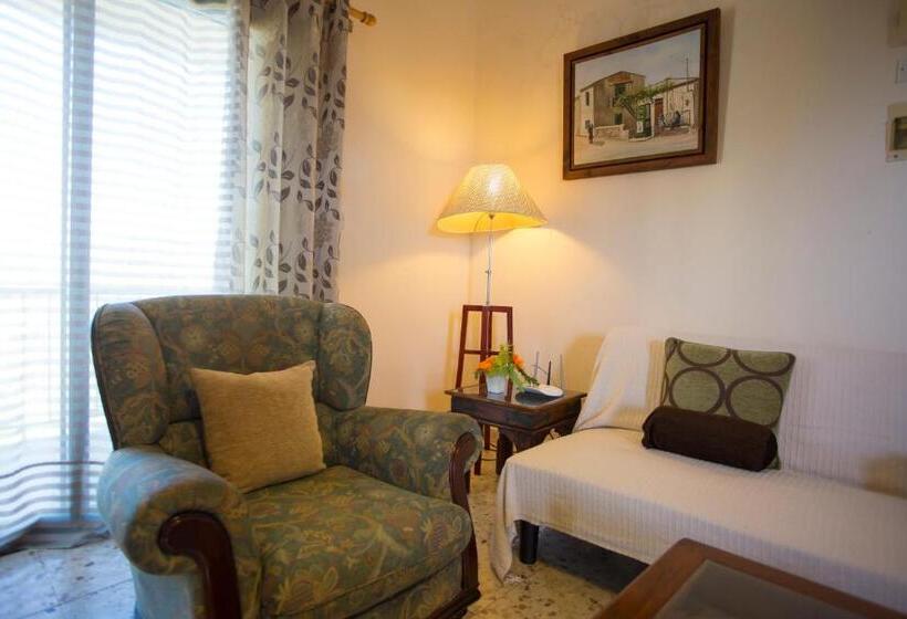 1间卧室的房子, Cottage Houses