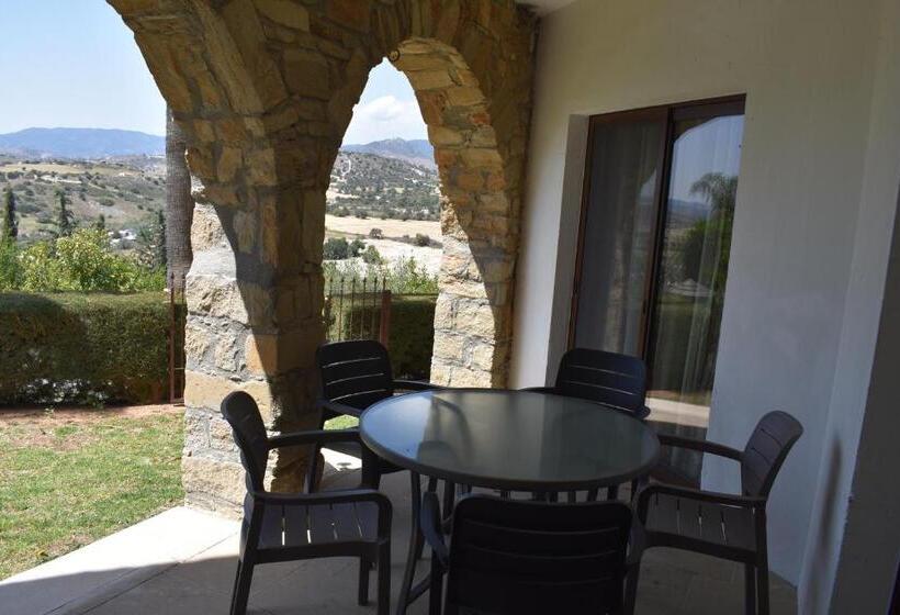 2间卧室的房子, Cottage Houses