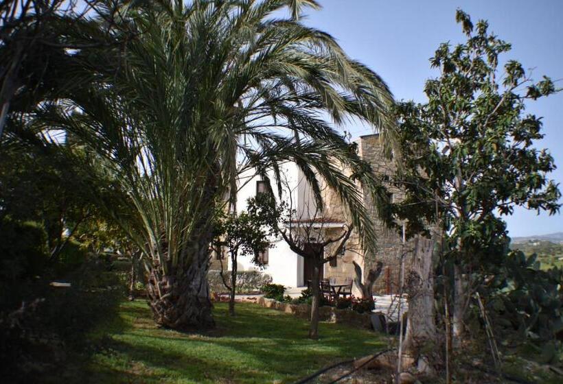 2间卧室的房子, Cottage Houses