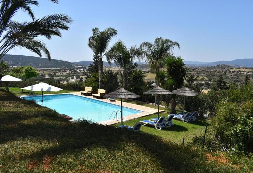 2间卧室的房子, Cottage Houses