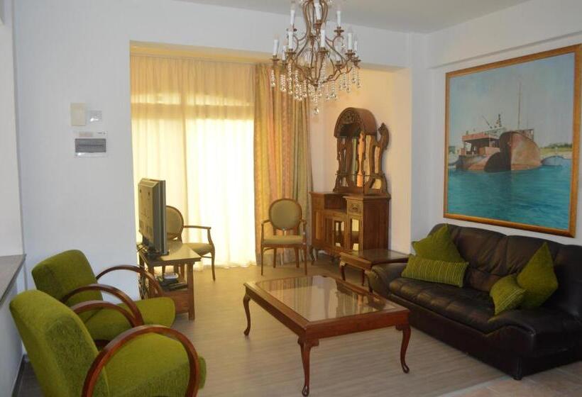 带4个卧室的别墅, Cottage Houses