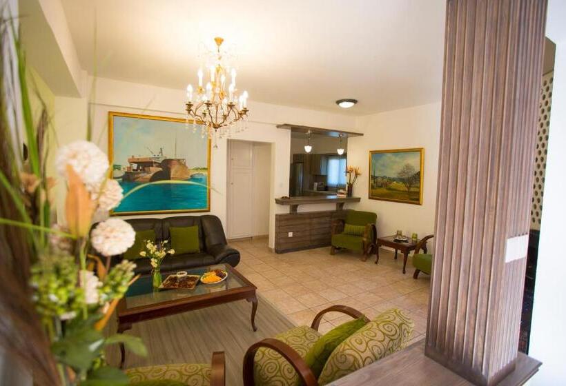 带4个卧室的别墅, Cottage Houses