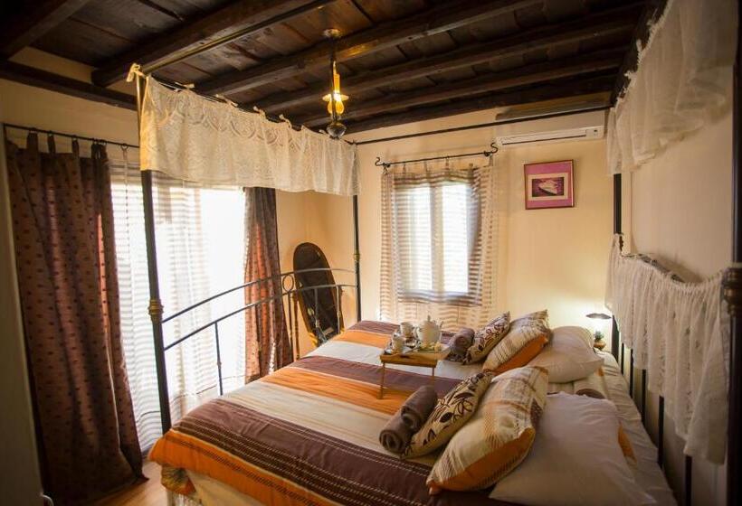 家庭套房, Cottage Houses