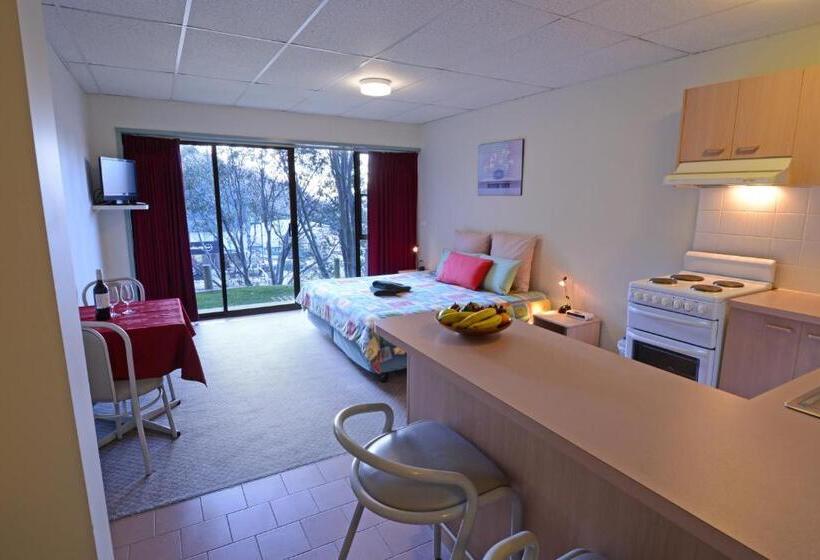 חדר סטודיו סטנדרד, Falls Creek Country Club