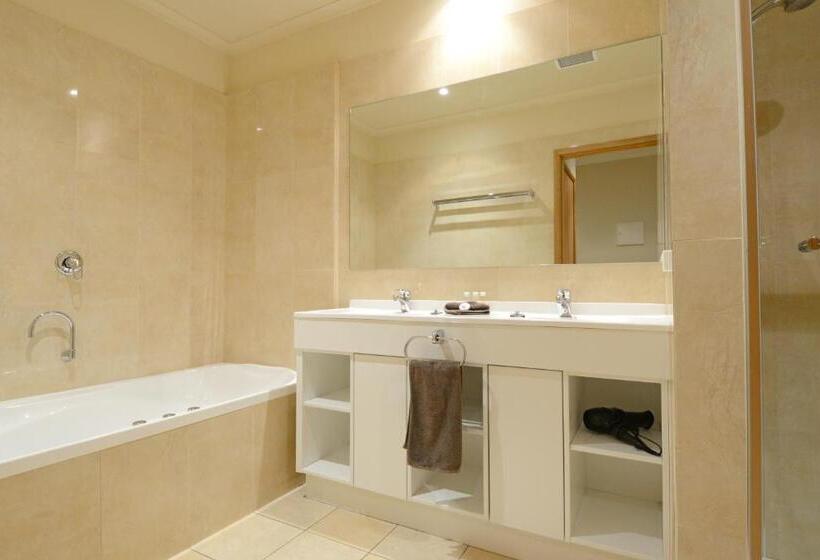 דירת דלוקס 3 חדרי שינה, Falls Creek Country Club