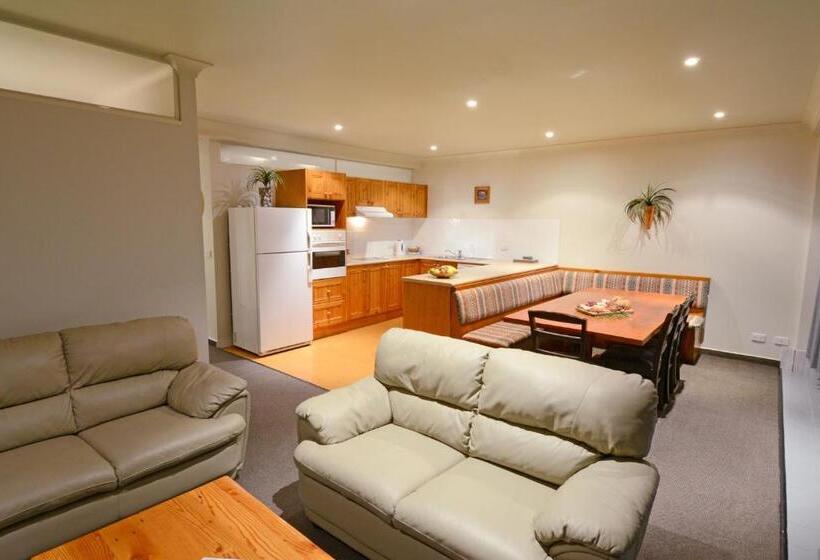 דירת דלוקס 3 חדרי שינה, Falls Creek Country Club