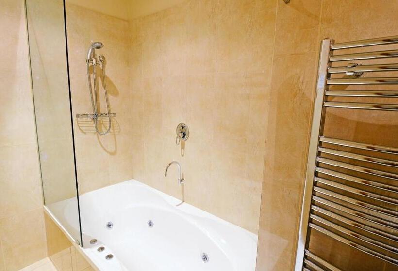 شقة بريميوم غرفتين نوم, Falls Creek Country Club