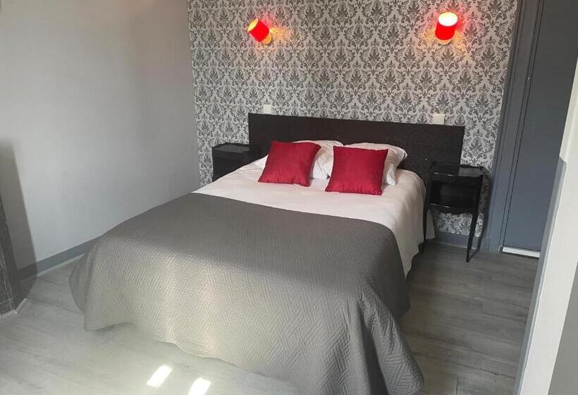 חדר סטנדרט, Au Chapon Fin