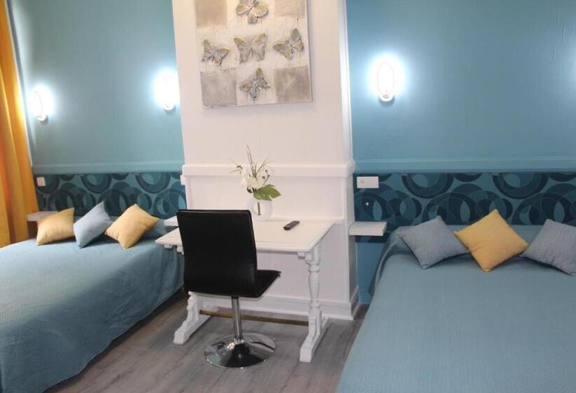 חדר סטנדרט לארבעה, Au Chapon Fin