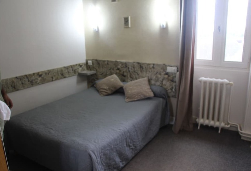 חדר קלאסי, Au Chapon Fin