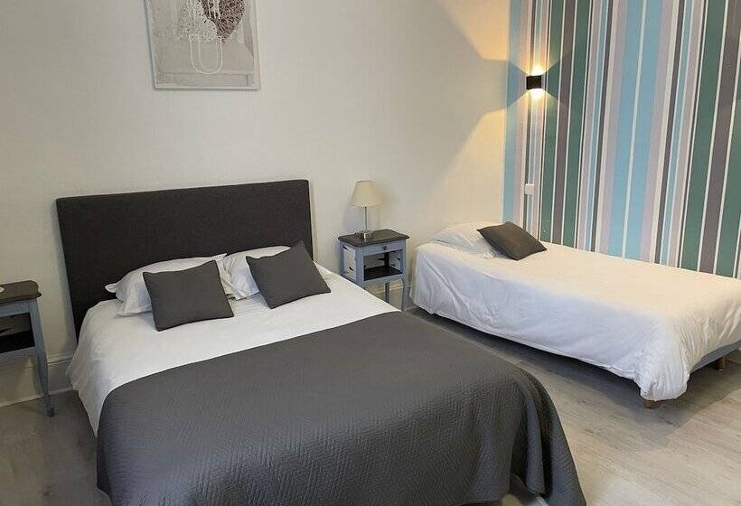 חדר סטנדרט לארבעה, Au Chapon Fin